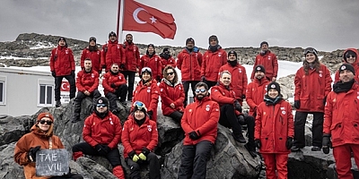 Lise Öğrencilerinin de Dahil Olduğu 8. Ulusal Antarktika Bilim Seferi Sona Erdi